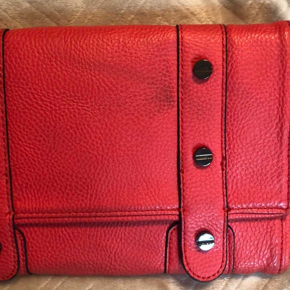 BCBGeneration Clutch - Picture 4 of 5